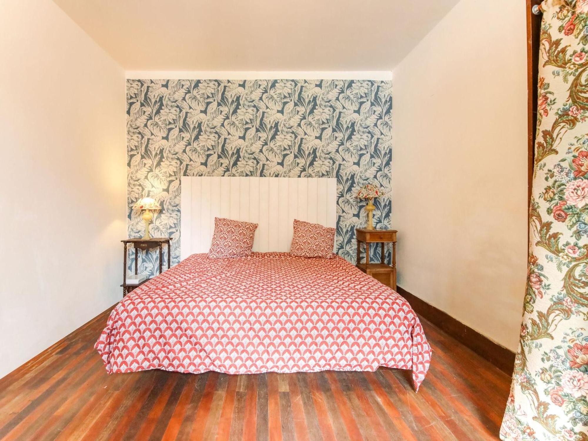 Traditional Holiday Home In Brinon Sur Beuvron Экстерьер фото