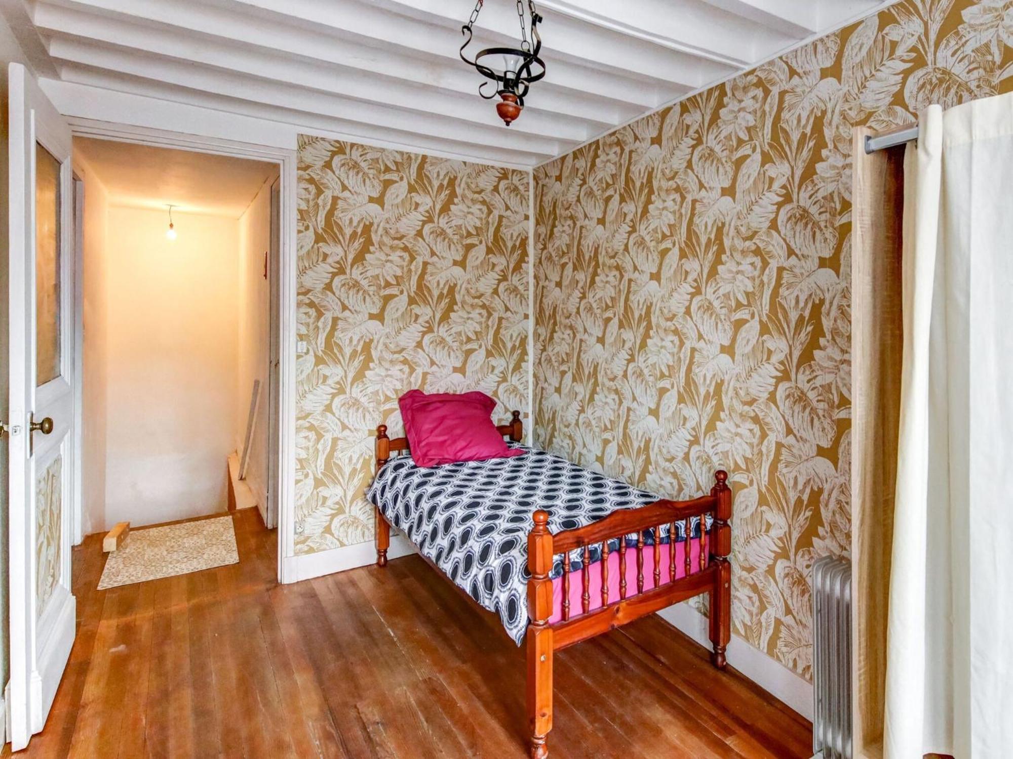 Traditional Holiday Home In Brinon Sur Beuvron Экстерьер фото
